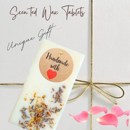 La Aromas Pink Petals Rose Scented Wax Sachet with Botanical Accents.